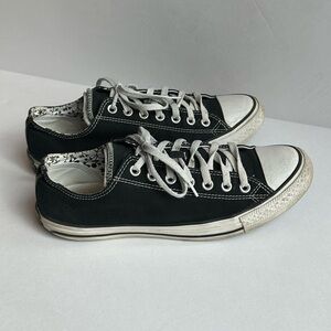 Converse unisex Black Low-Top Classic Low Profile Sneakers Sz W 11 (Men’s 10)